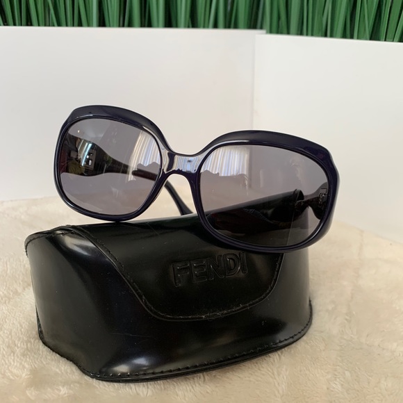 Fendi Accessories - Fendi sunglasses